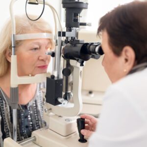 doctor checking for glaucoma